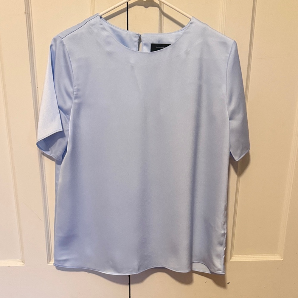 NWT Banana Republic light blue silky top -$65